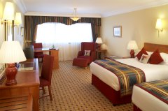 Thistle Glasgow,  Glasgow